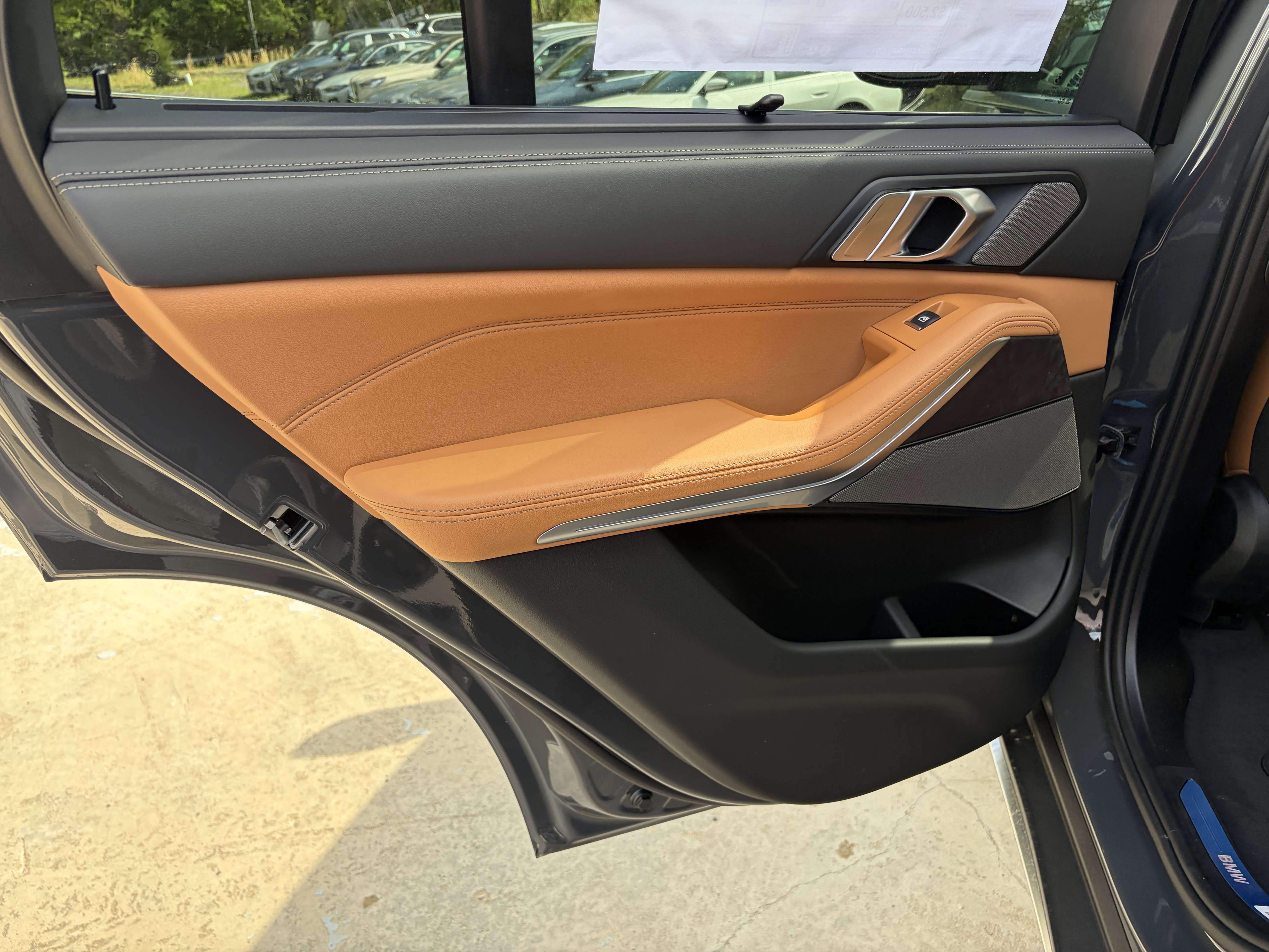 New 2026 Dravit Grey Metallic BMW xDrive40i image 14
