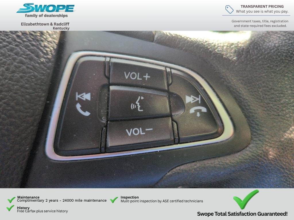 Used 2018 White Platinum Metallic Tri-Coat Ford SEL image 19