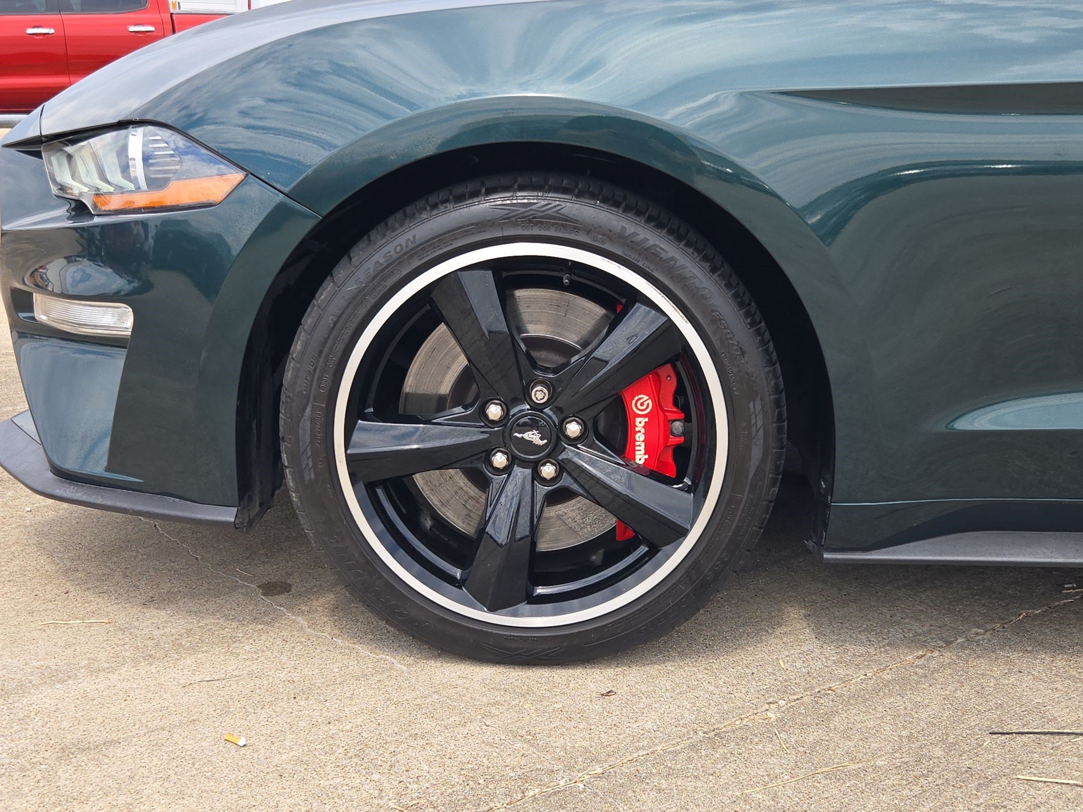 Used 2019 Dark Highland Green Metallic Ford Bullitt image 9