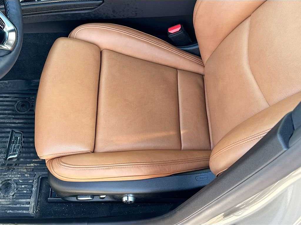 Used 2025 Silver Cadillac Premium Luxury image 22