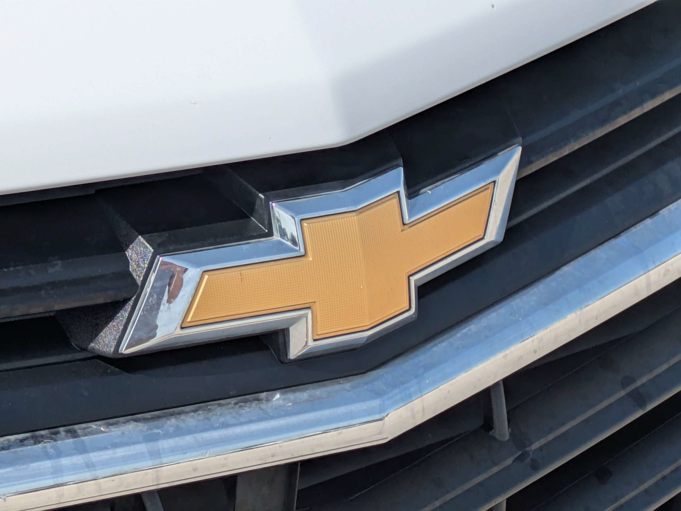 Used 2021 Summit White Chevrolet LT image 13