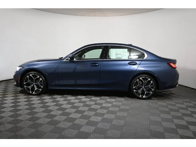 New 2026 Arctic Race Blue metallic BMW 330i xDrive image 2