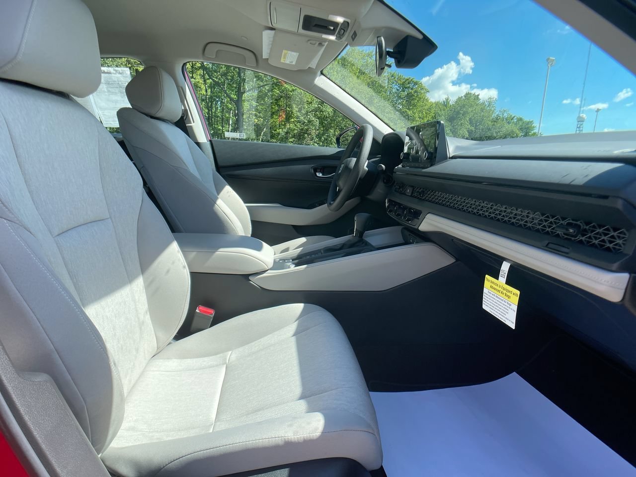 2025 Honda Accord LX - Photo 23