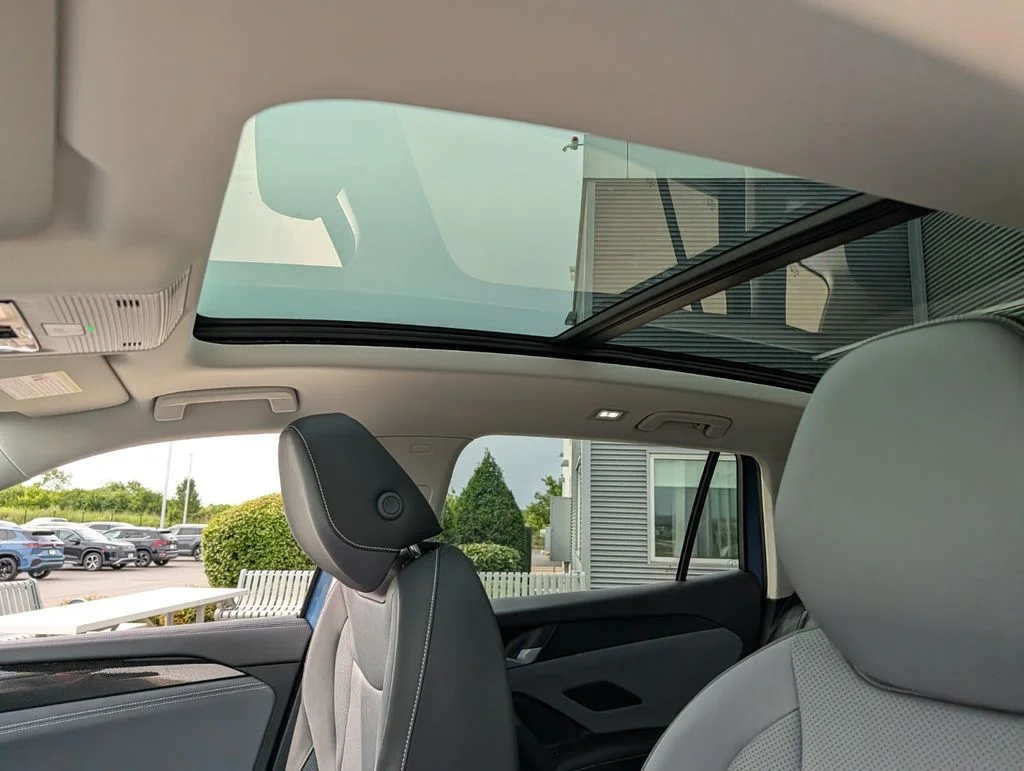 New 2026 Blue Volkswagen 2.0T SE image 12