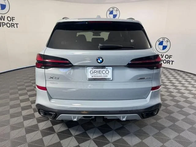 New 2026 Brooklyn Grey Metallic BMW xDrive40i image 7