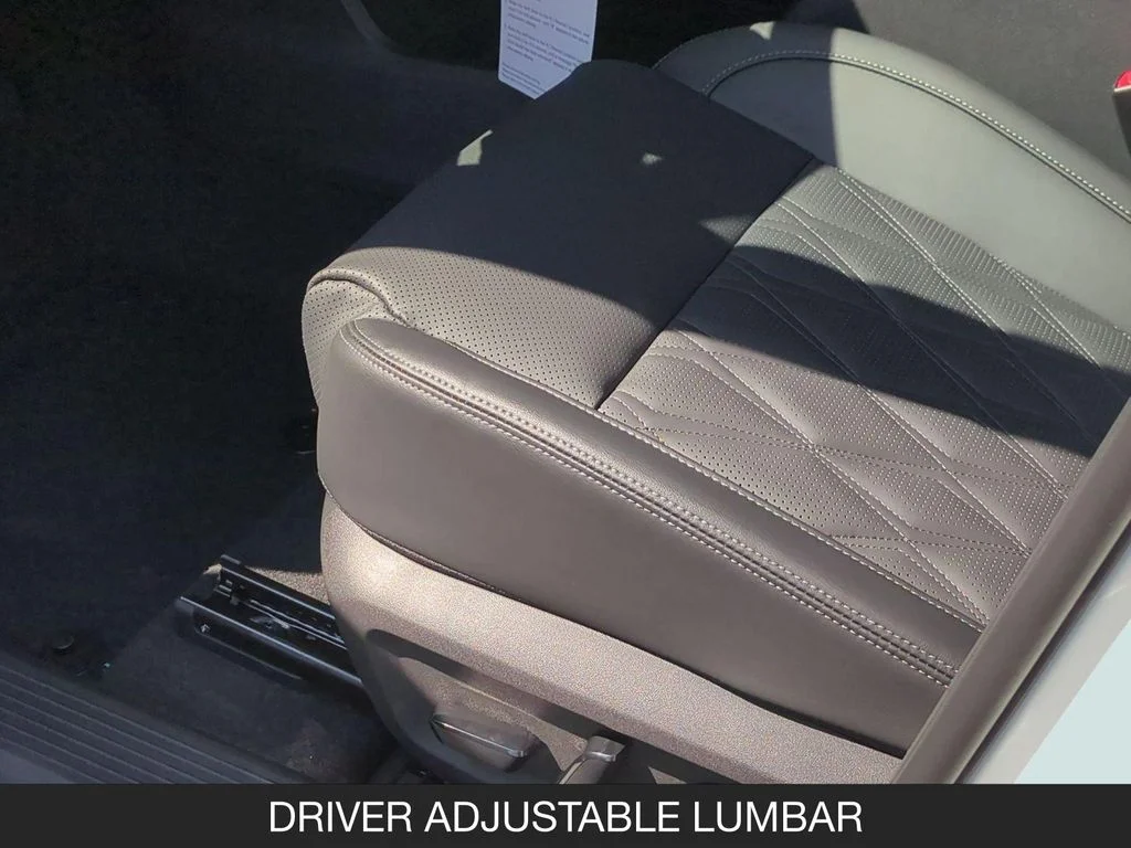 New 2026 White Nissan Platinum image 15
