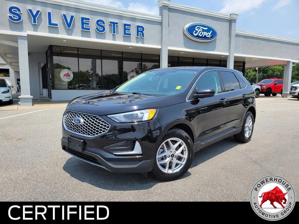 Used 2024 Black Ford SEL image 1