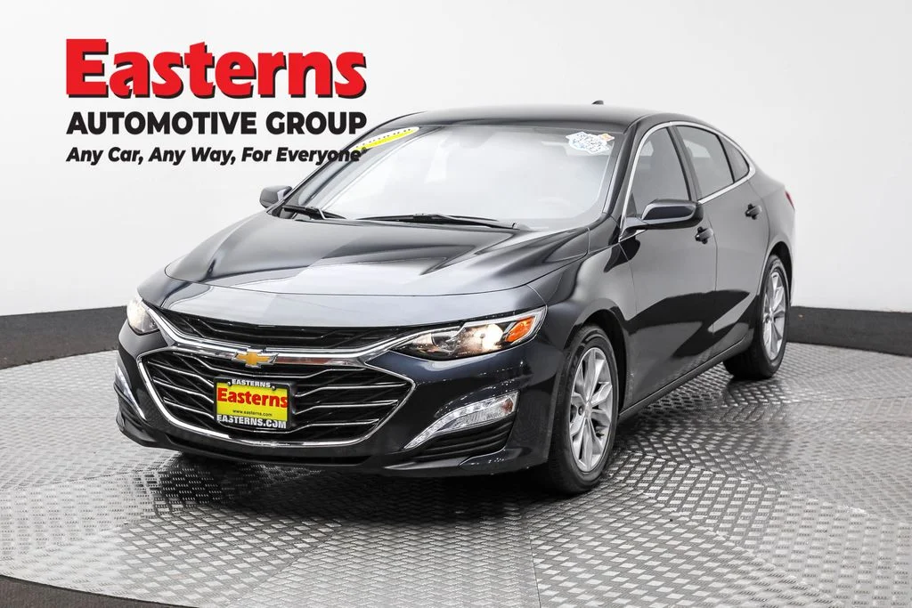 Used 2023 Gray Chevrolet LT image 1