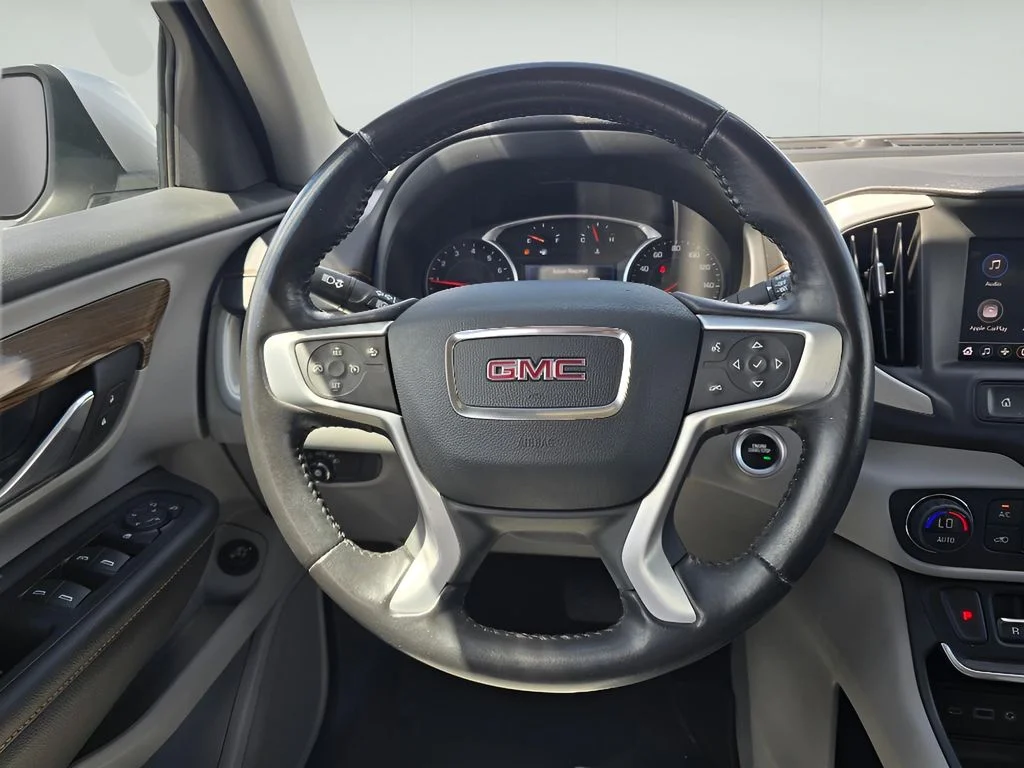 Used 2021 Quicksilver Metallic GMC SLE image 13