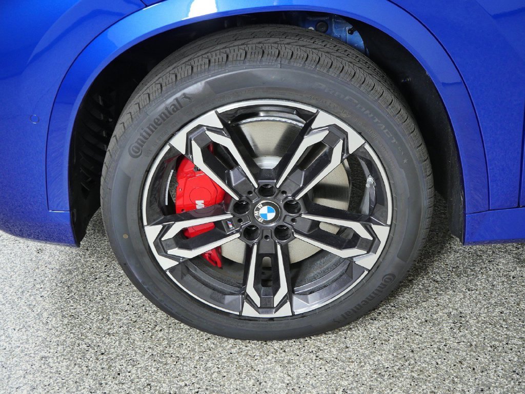 New 2027 Portimao Blue Metallic BMW xDrive28i image 17
