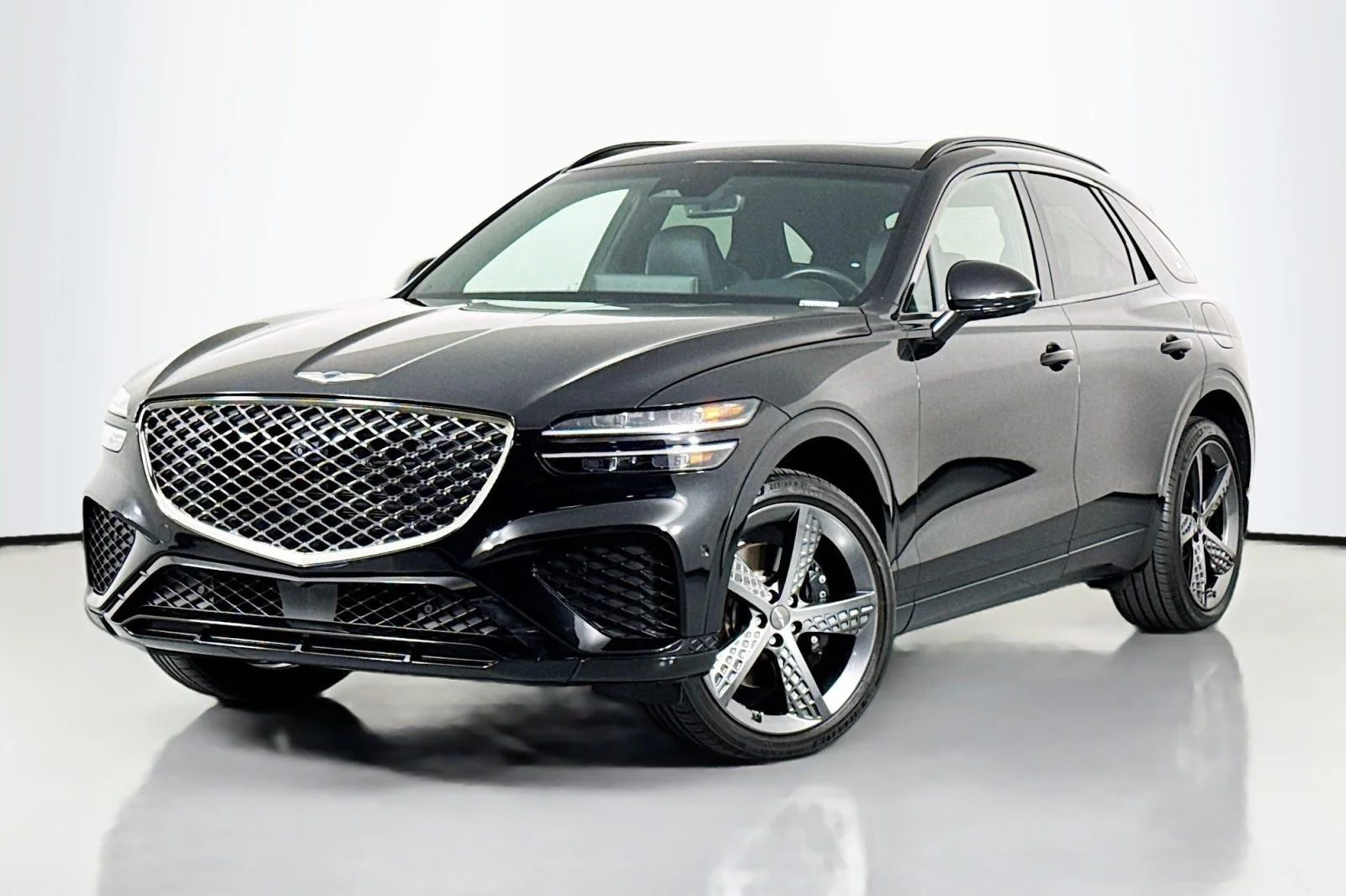 2023 Genesis GV70 2.5T Standard AWD's photo