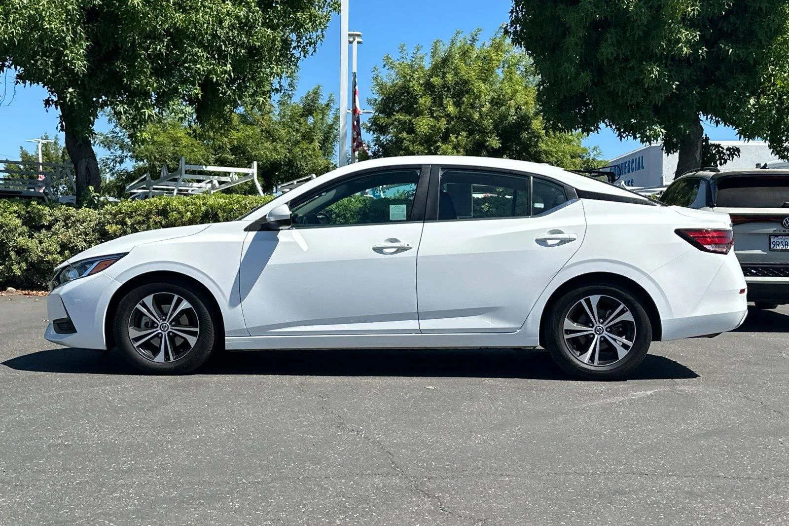 Used 2023 Aspen White Tricoat Nissan SV image 7