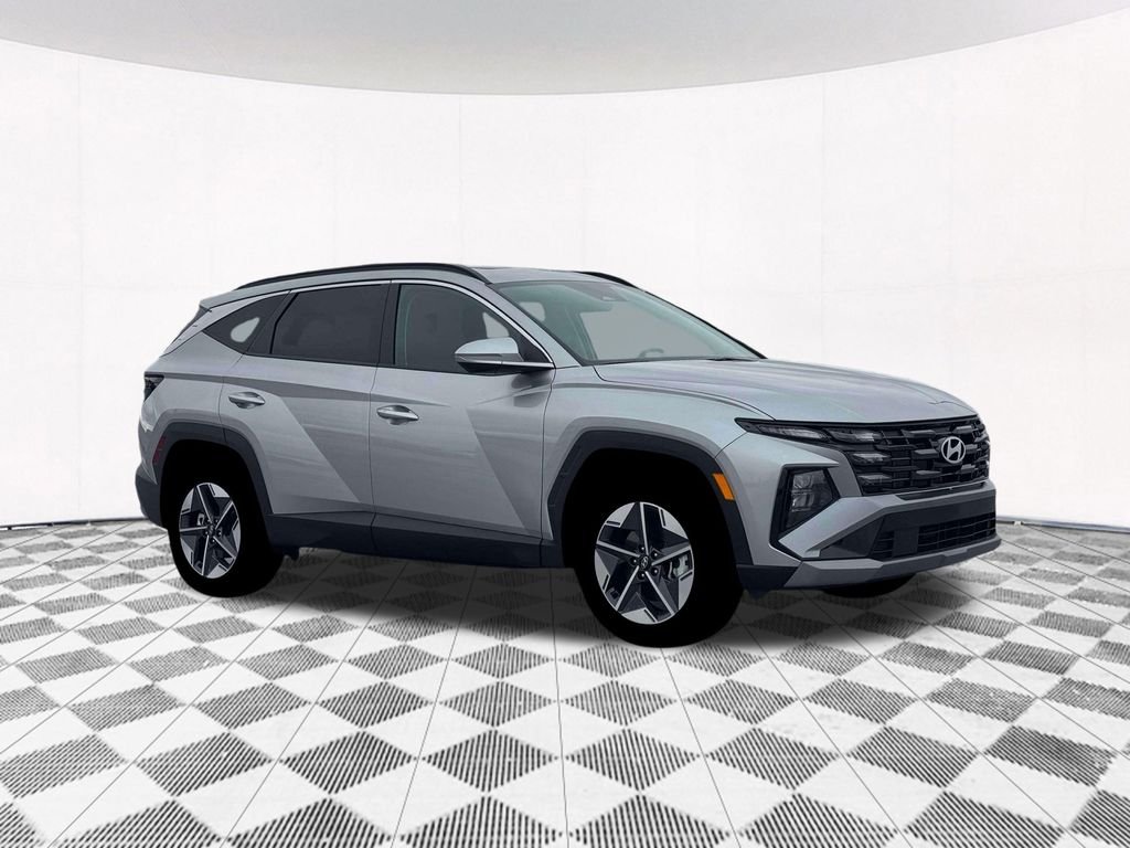 New 2026 Silver Hyundai SEL Premium image 16