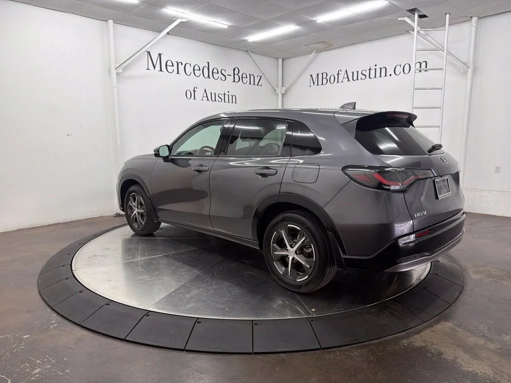 Used 2023 Gray Honda EX-L image 5