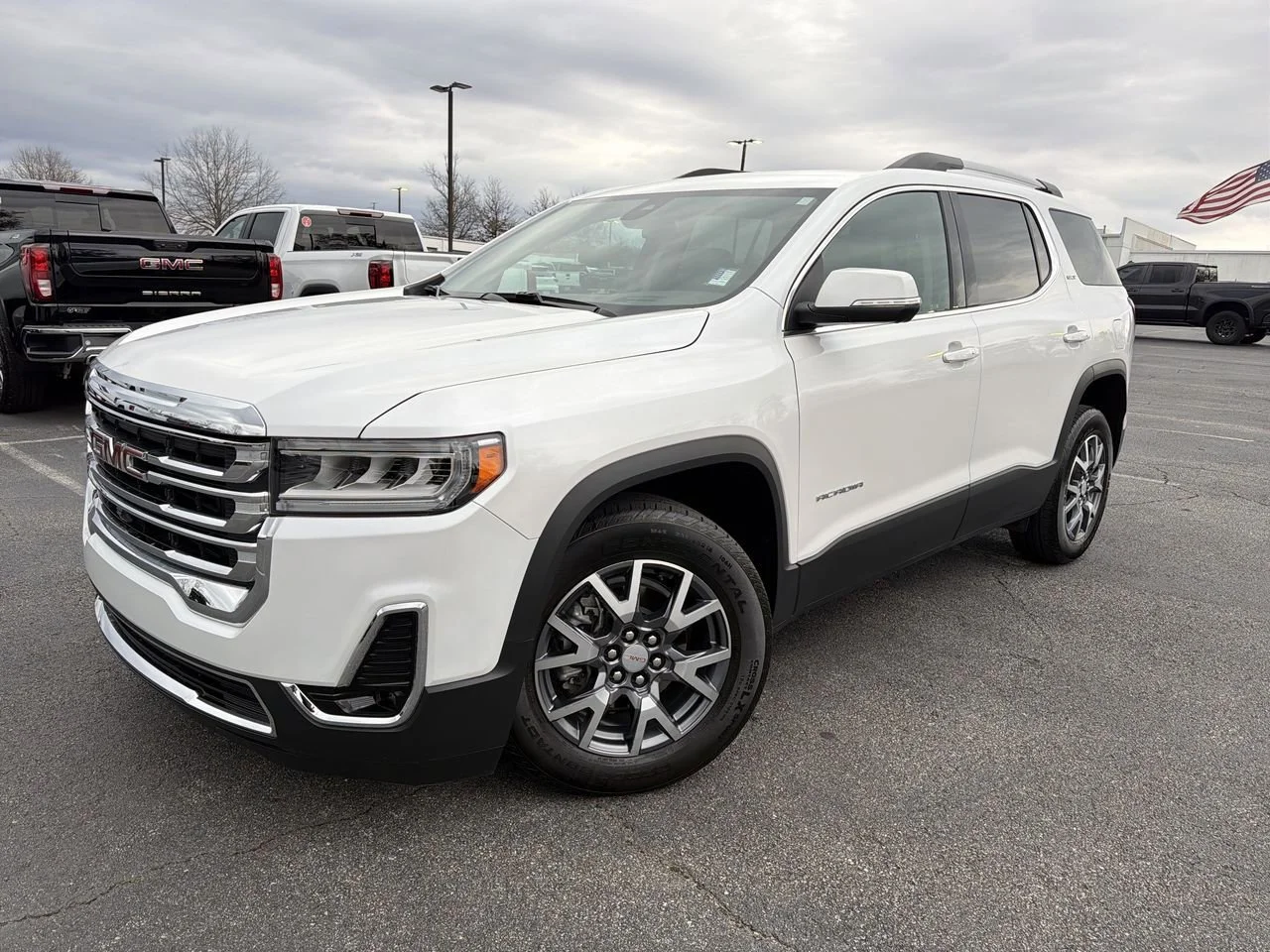 2023 GMC Acadia SLT AWD's photo