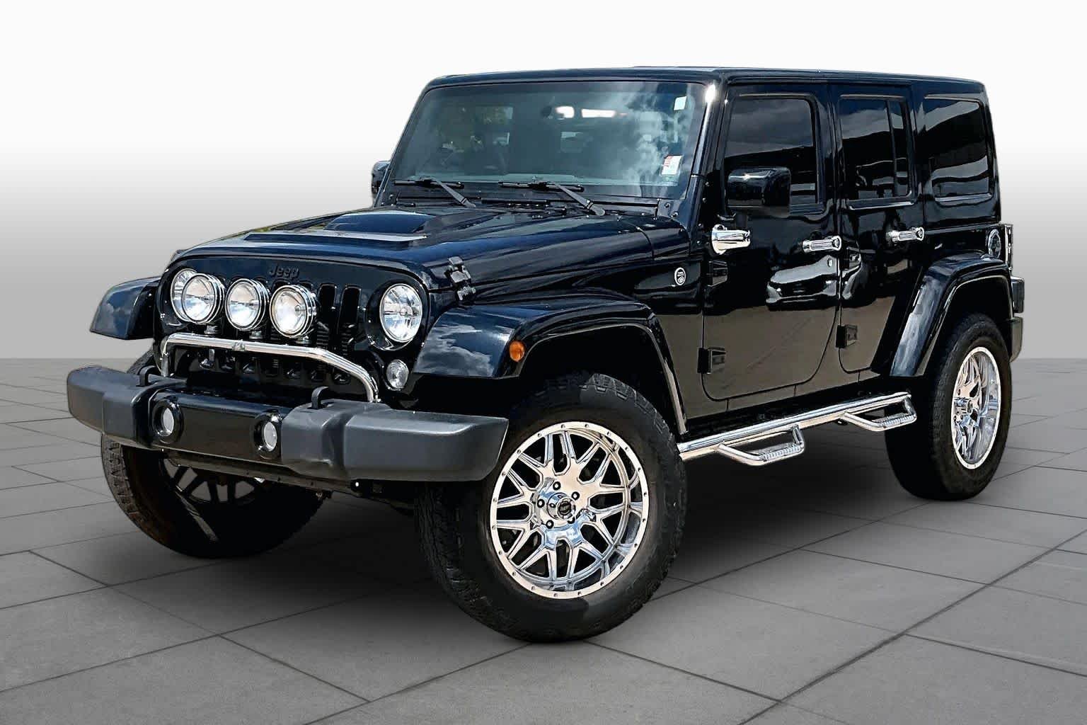 Used 2015 Black Clearcoat Jeep Altitude image 2