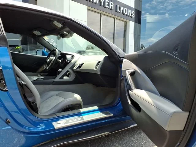 2014 Chevrolet Corvette Z51 - Photo 12