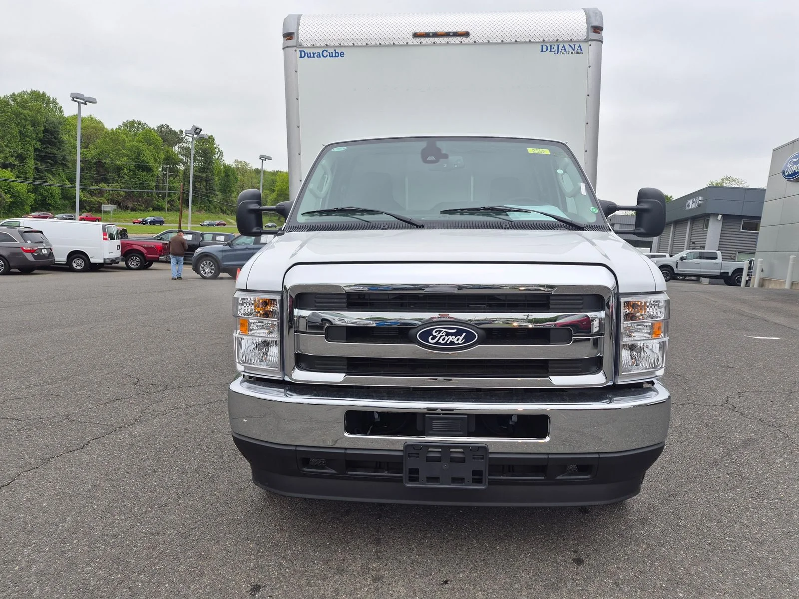 New 2027 Oxford White Ford BOX TRUCK image 9
