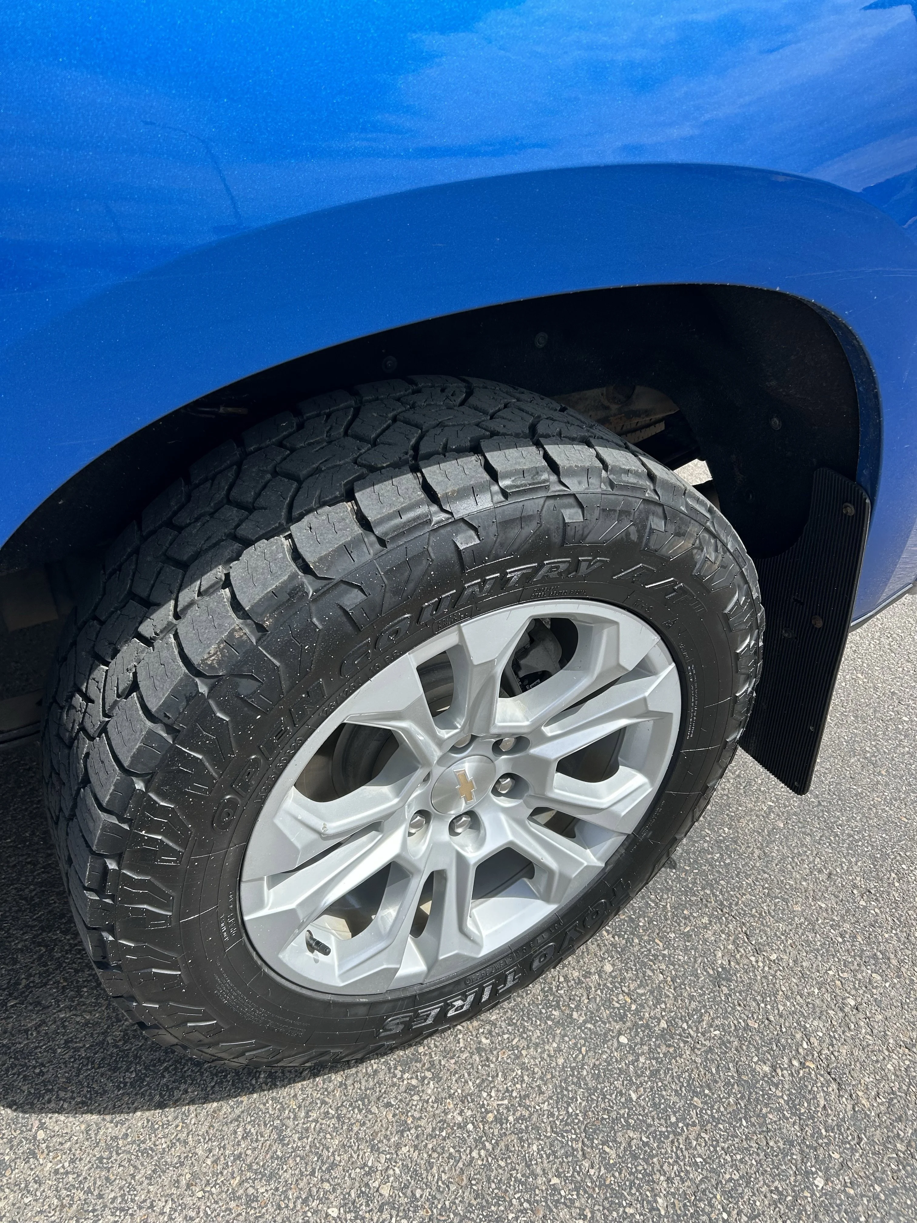 Used 2022 Glacier Blue Metallic Chevrolet LTZ image 21