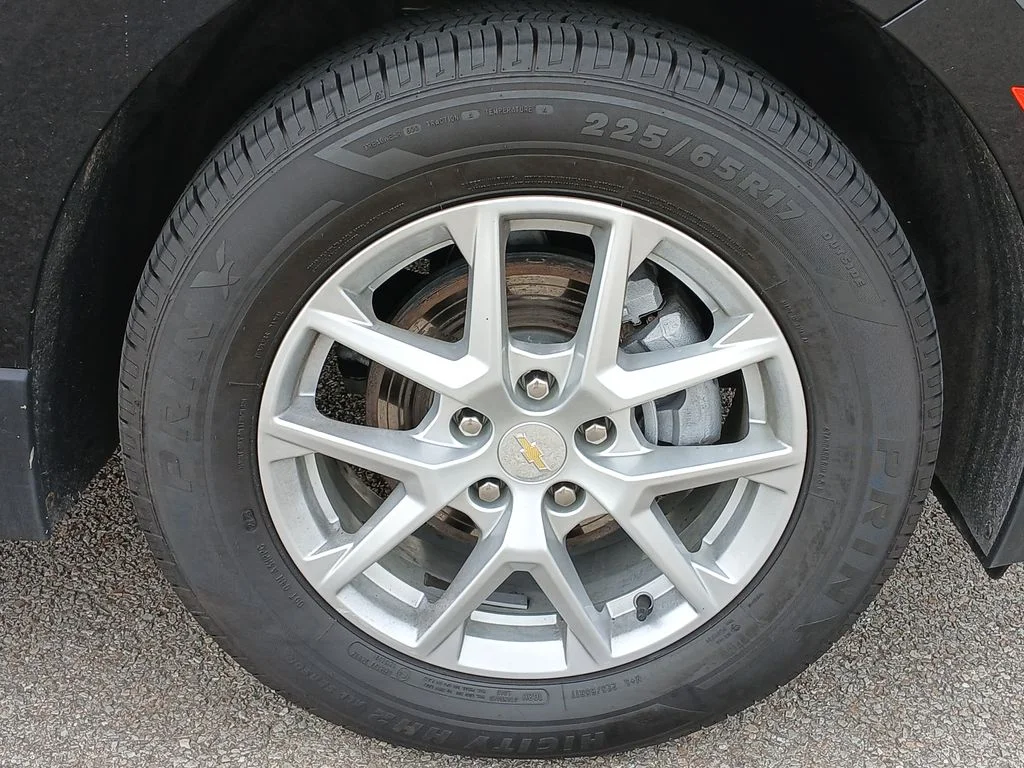 Used 2023 Black Chevrolet LT image 34