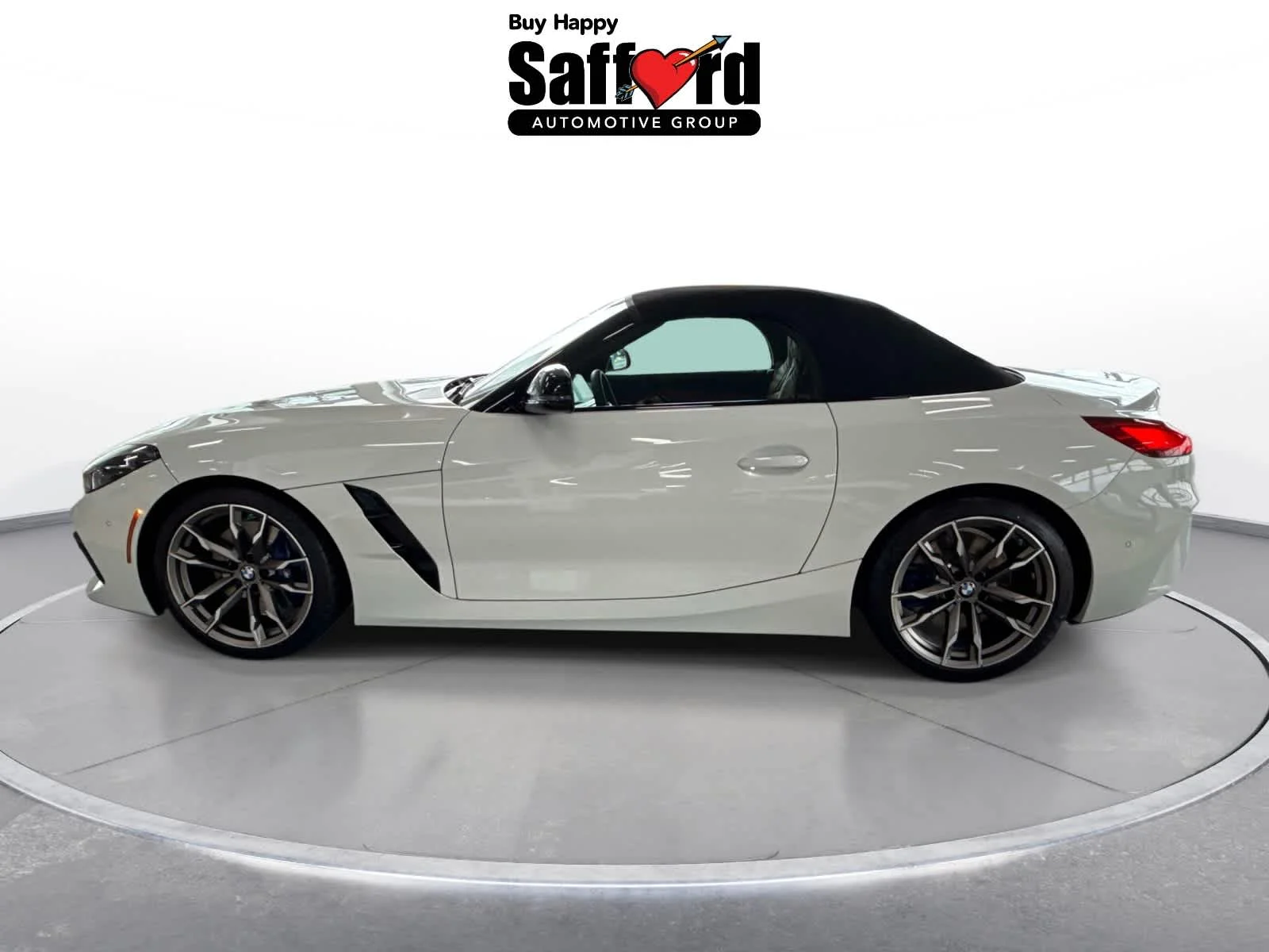 Used 2025 Alpine White BMW M40i image 5