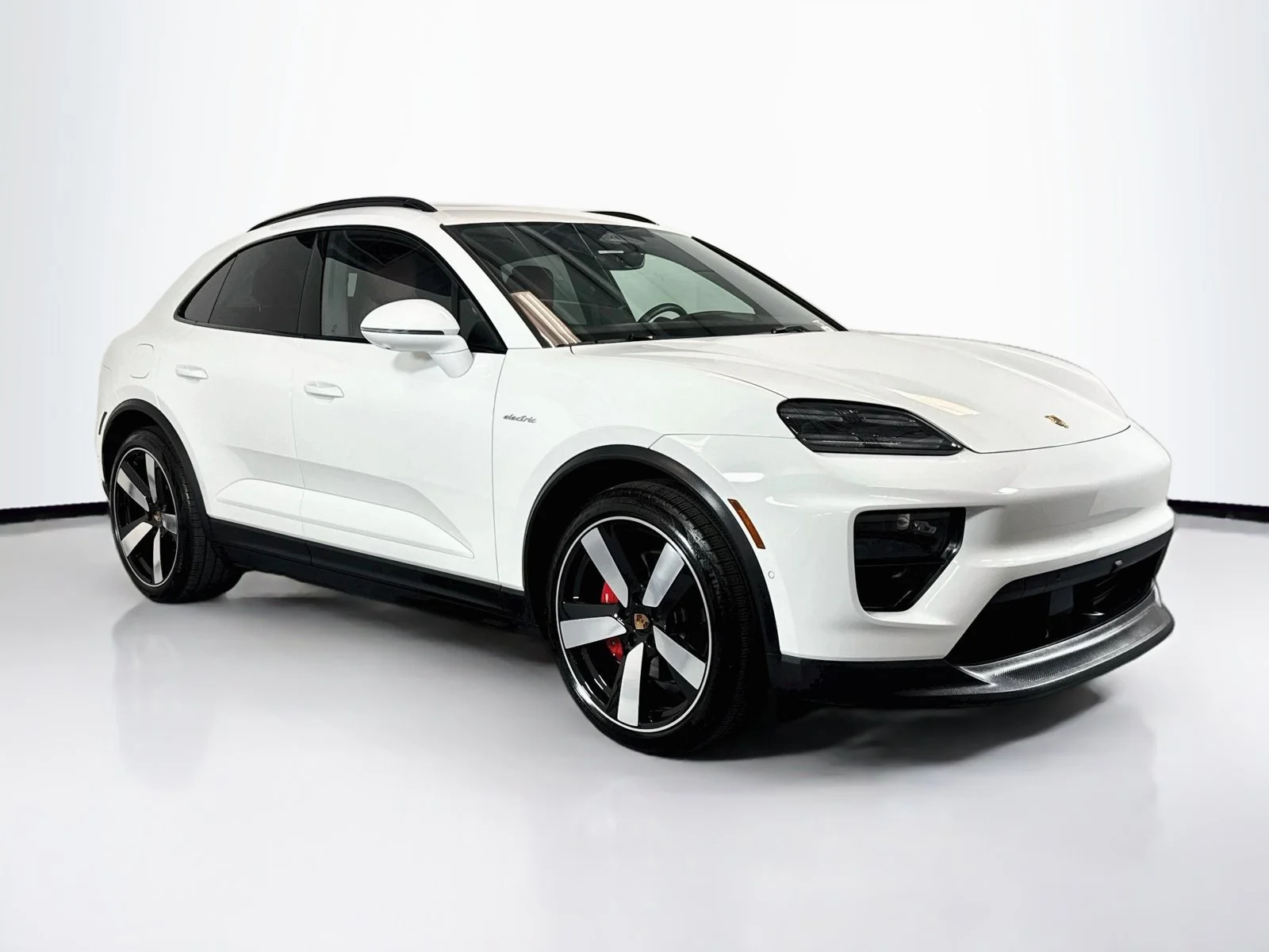 Used 2025 White Porsche Electric 4S image 7