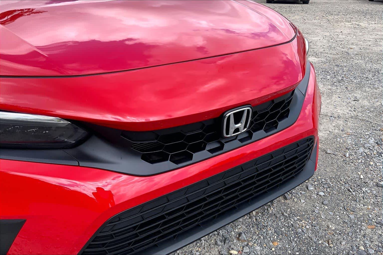 Used 2023 Rallye Red Honda EX-L image 32