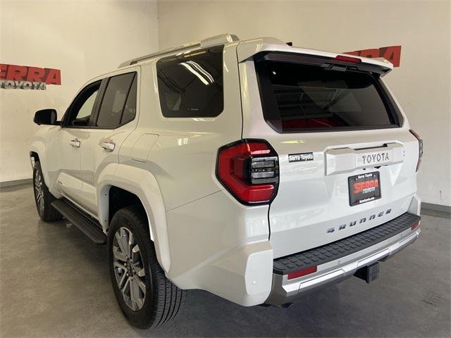 Certified Used 2025 WIND CHILL PEARL Toyota  image 15