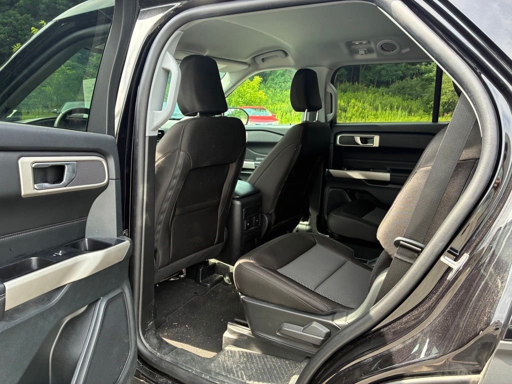 Certified Used 2023 Black Metallic Ford XLT image 18