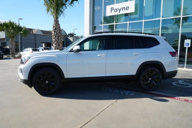 2026 Volkswagen Atlas SE w/Tech - Photo 10