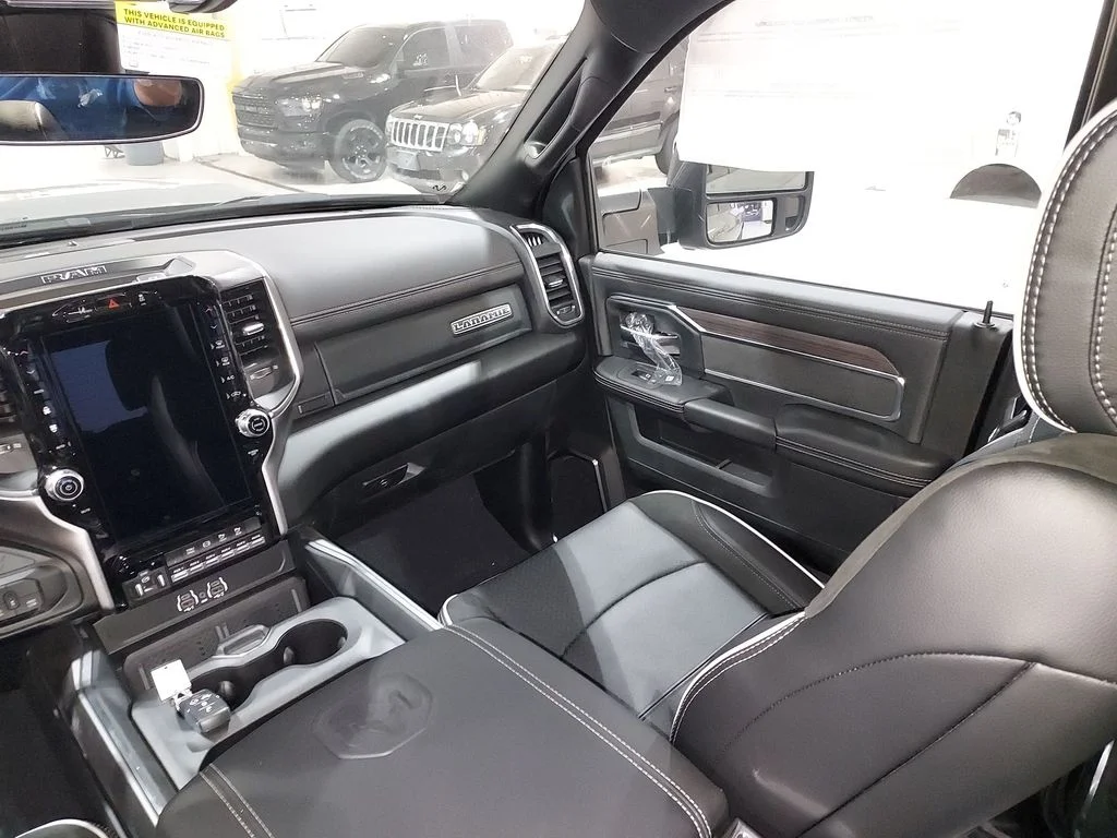 2026 RAM 2500 Laramie - Photo 11