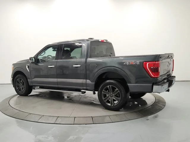 Used 2021 Green Ford XLT image 5