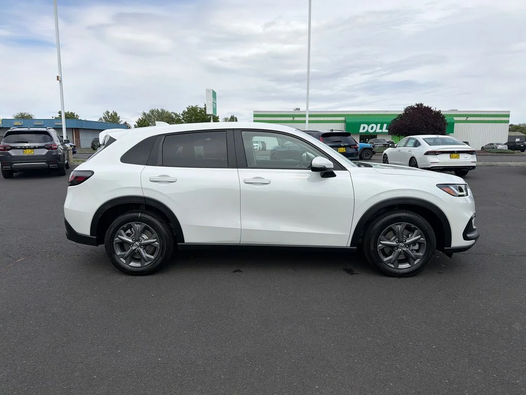 New 2027 White Honda LX image 6