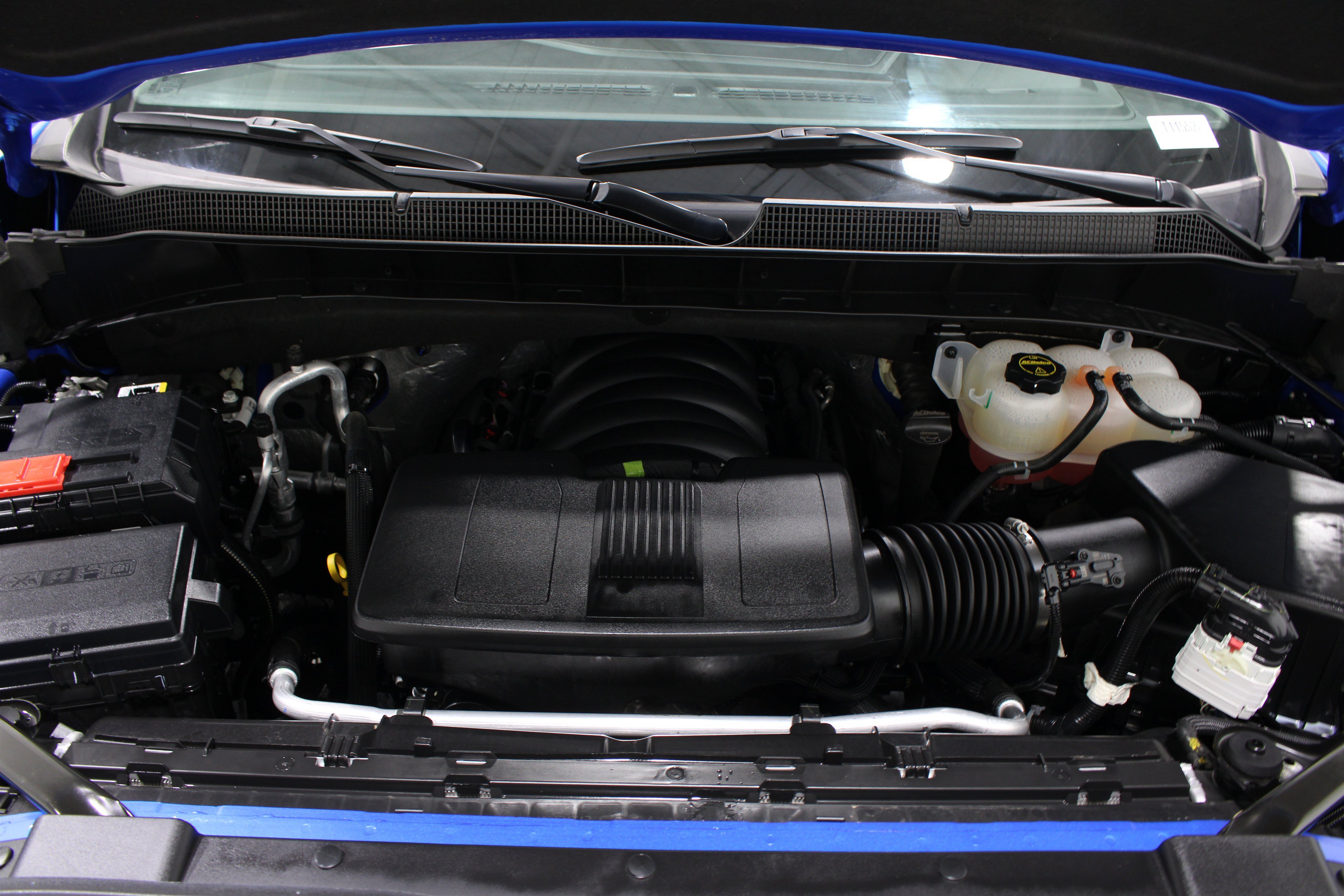 Used 2025 Riptide Blue Metallic Chevrolet LT image 41