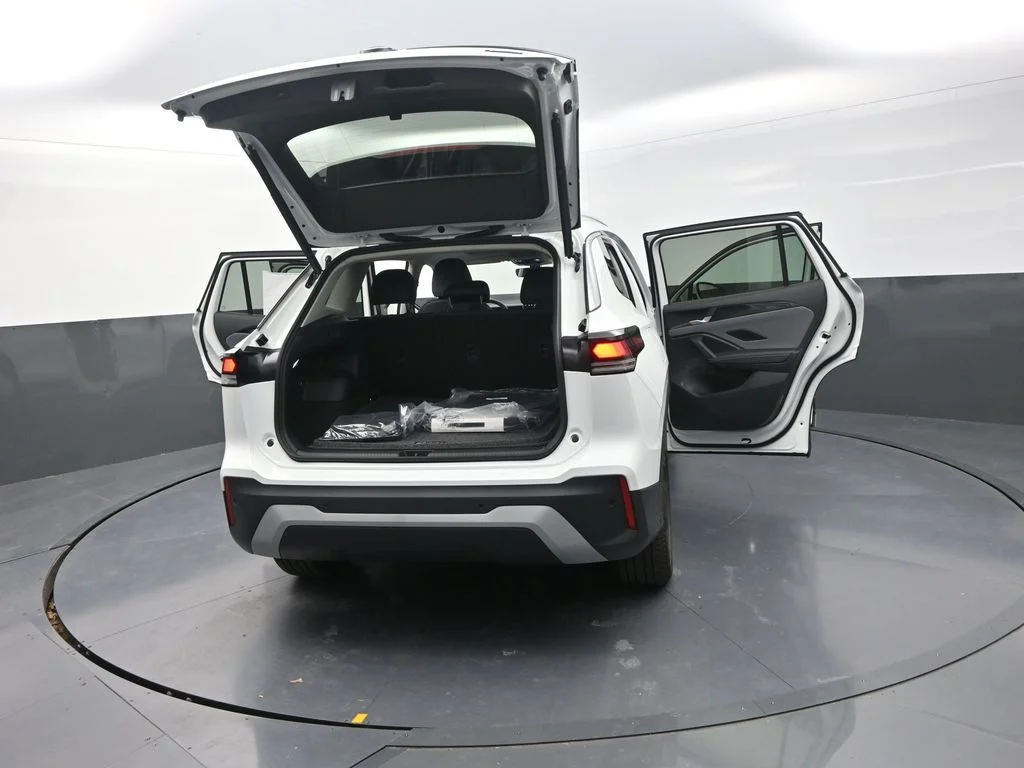 2026 Volkswagen Tiguan SE - Photo 35