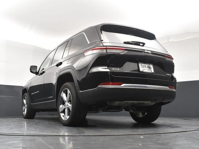Used 2024 Black Jeep Limited image 22