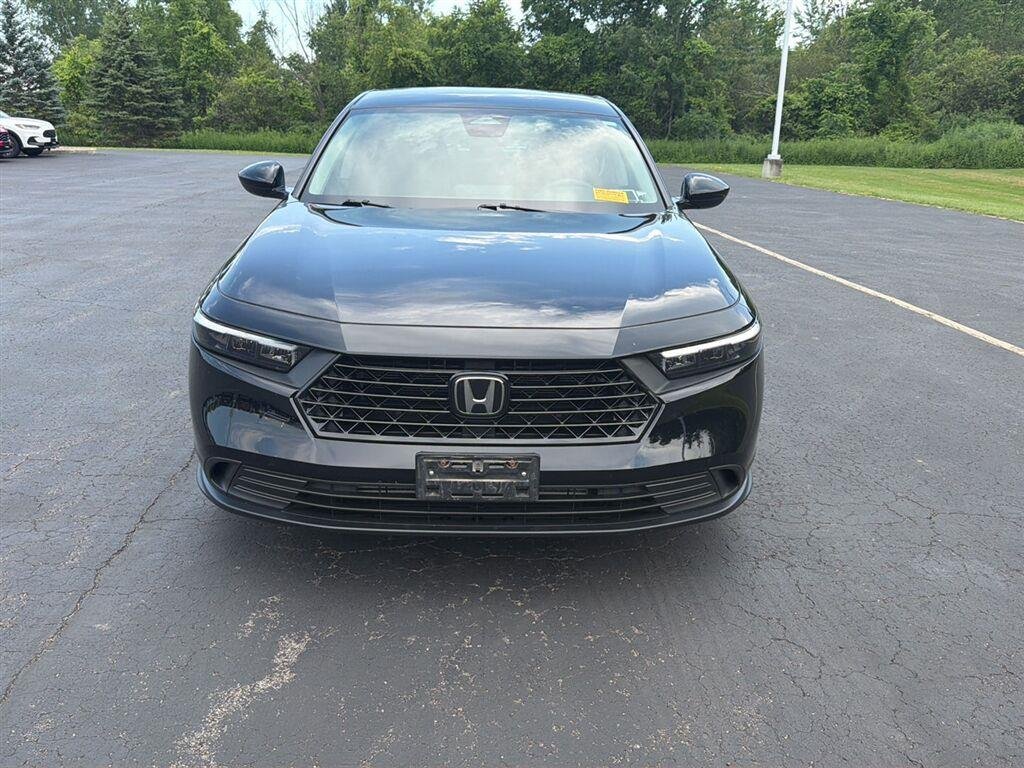 Used 2024 Crystal Black Pearl Honda LX image 3