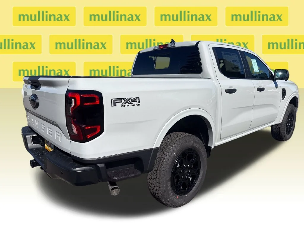 New 2026 White Ford XLT image 3