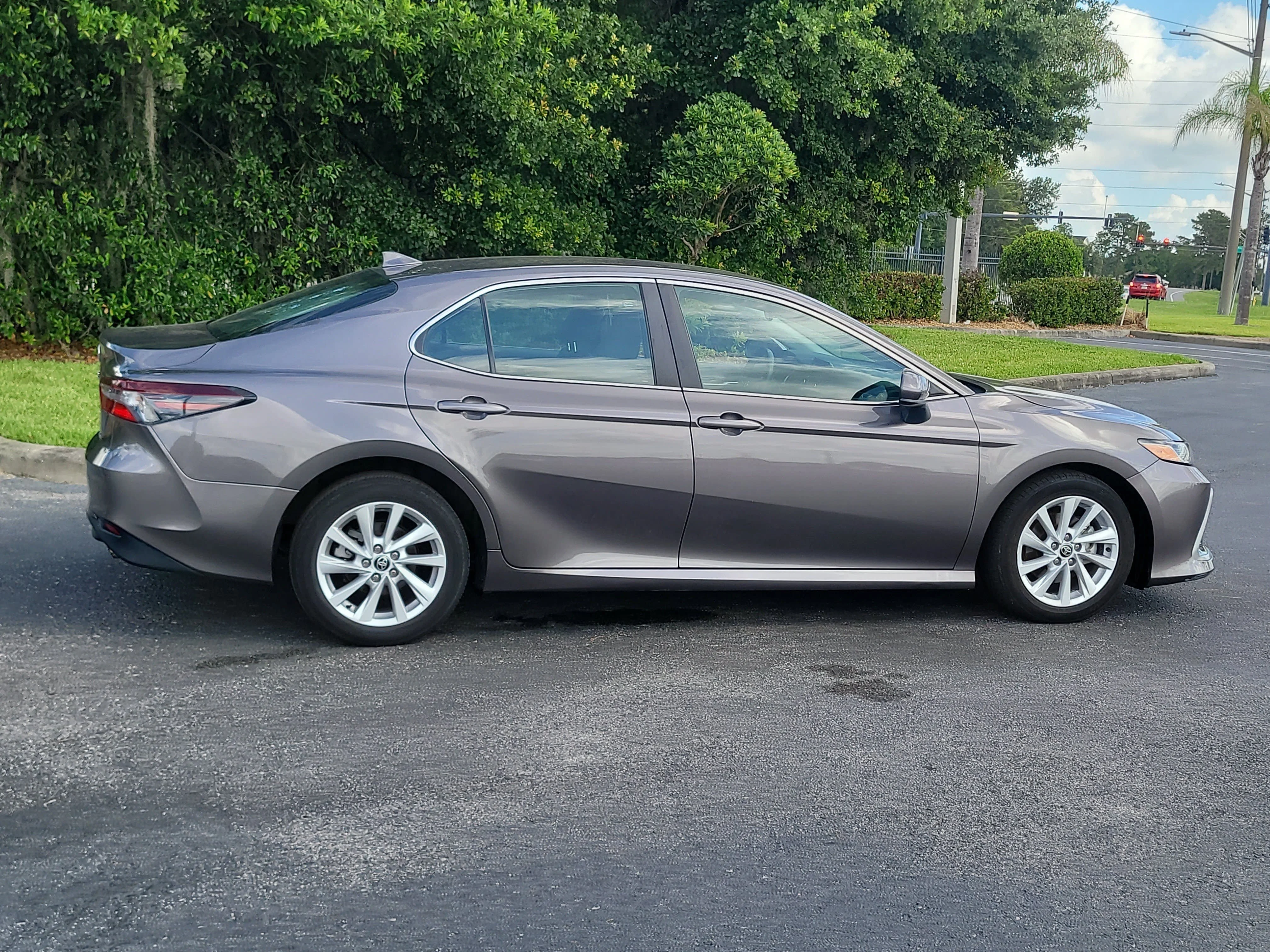 Used 2024 Predawn Gray Mica Toyota LE image 7