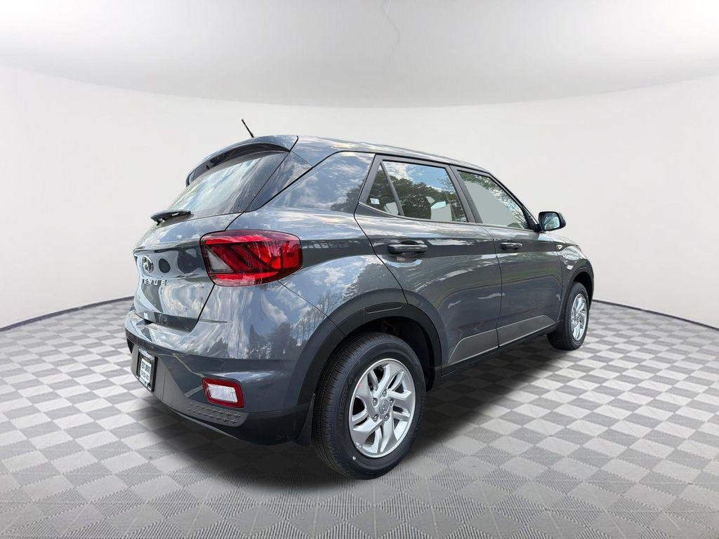 New 2026 Gray Hyundai SE image 5