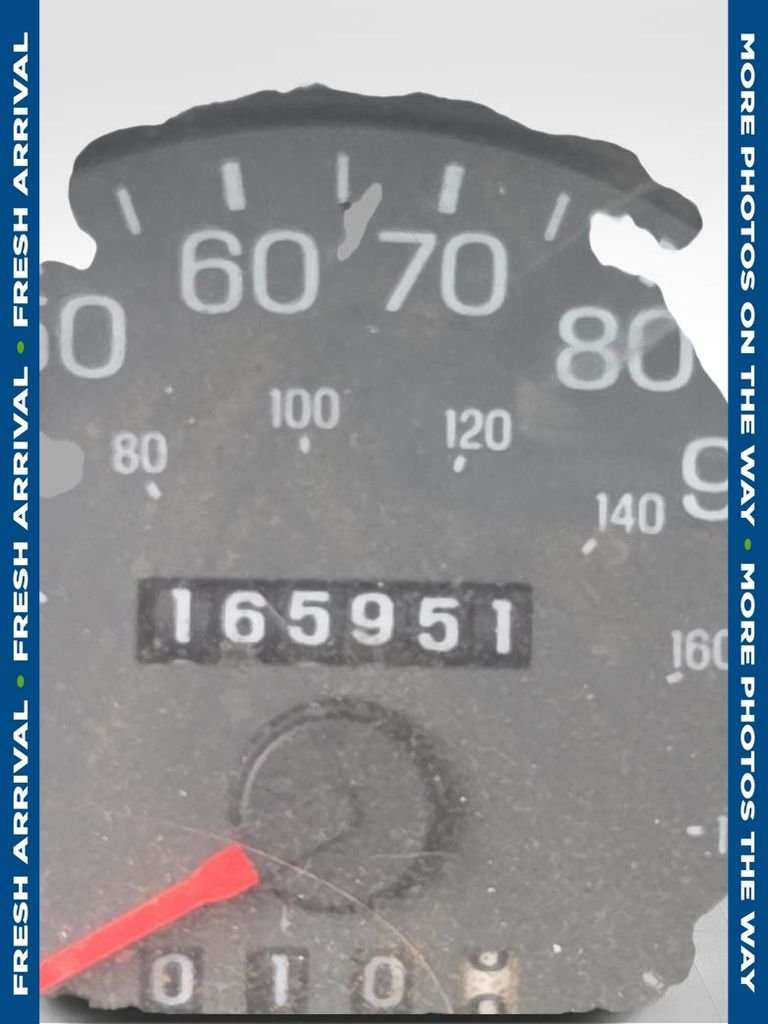 Used 2005  Mercury LS image 1