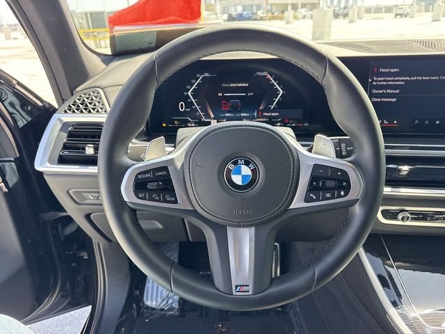 Used 2025 Black BMW xDrive40i image 14