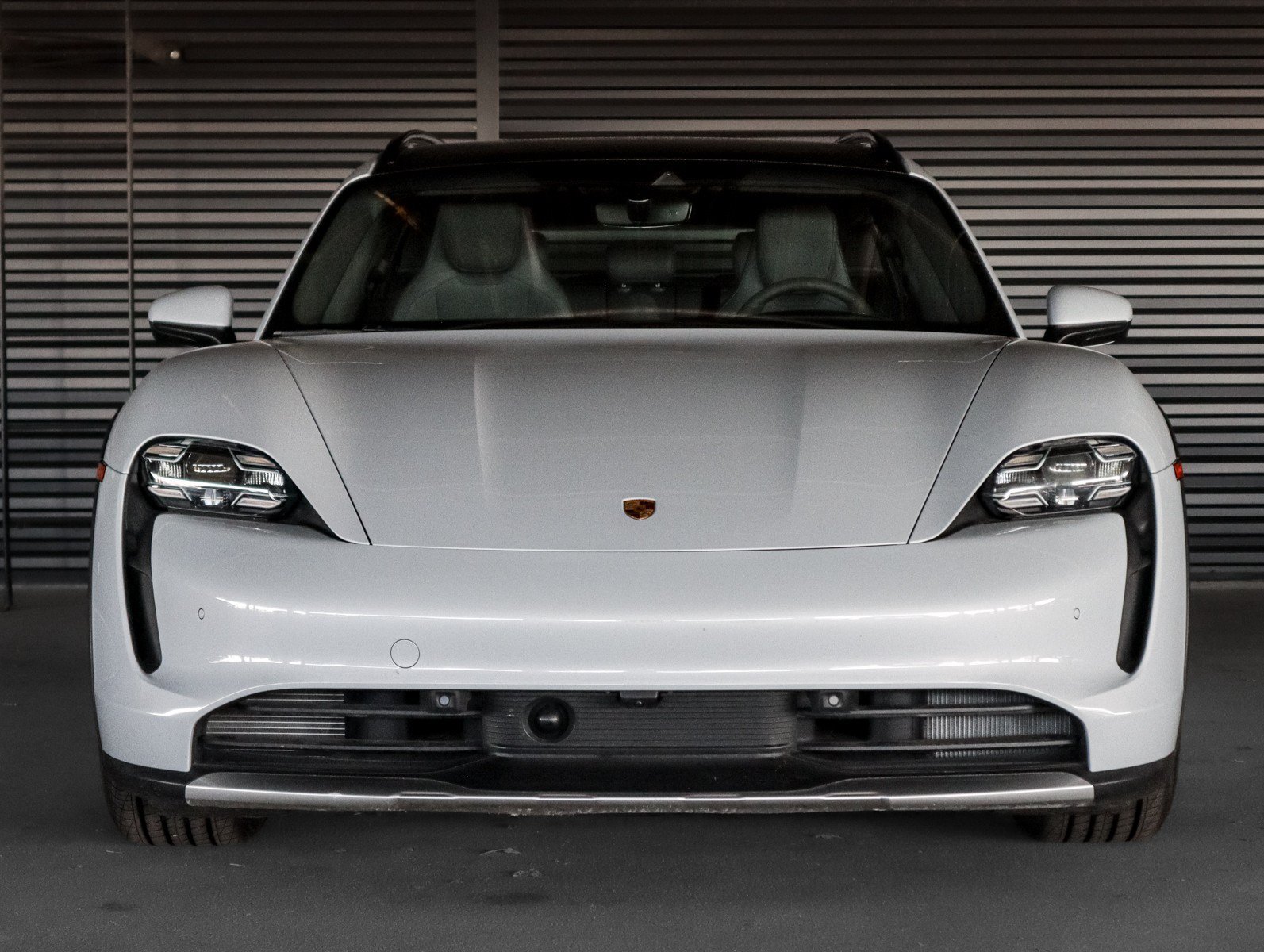 Certified Used 2023 Ice Grey Metallic Porsche 4S image 8