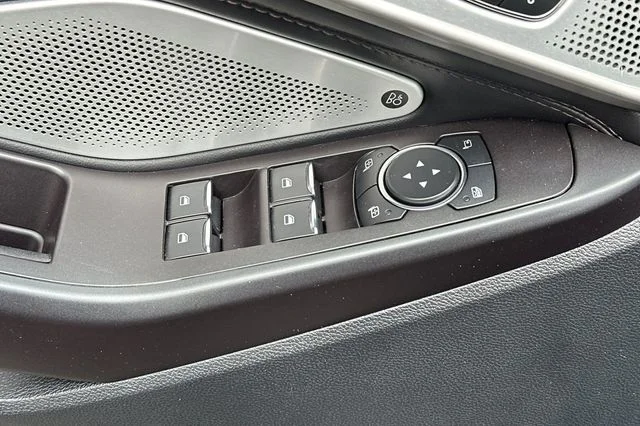 Used 2020 Gray Ford Platinum image 13