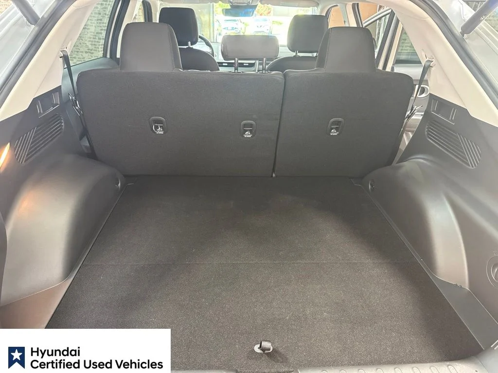 Certified Used 2024 Gravity Gold (Matte Gold) Hyundai SEL image 16