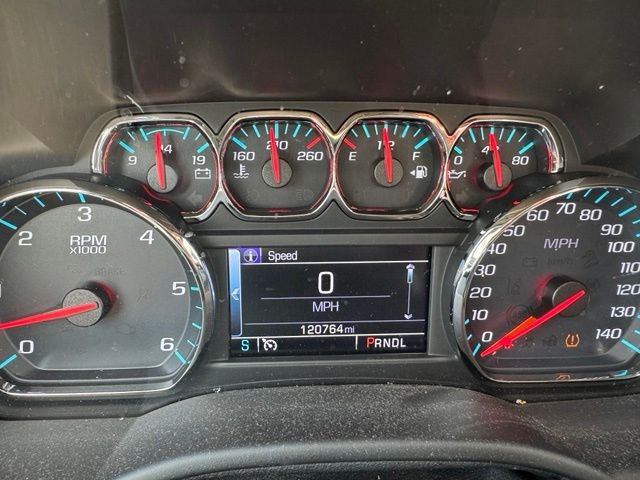 Used 2019 Pepperdust Metallic Chevrolet LT image 19