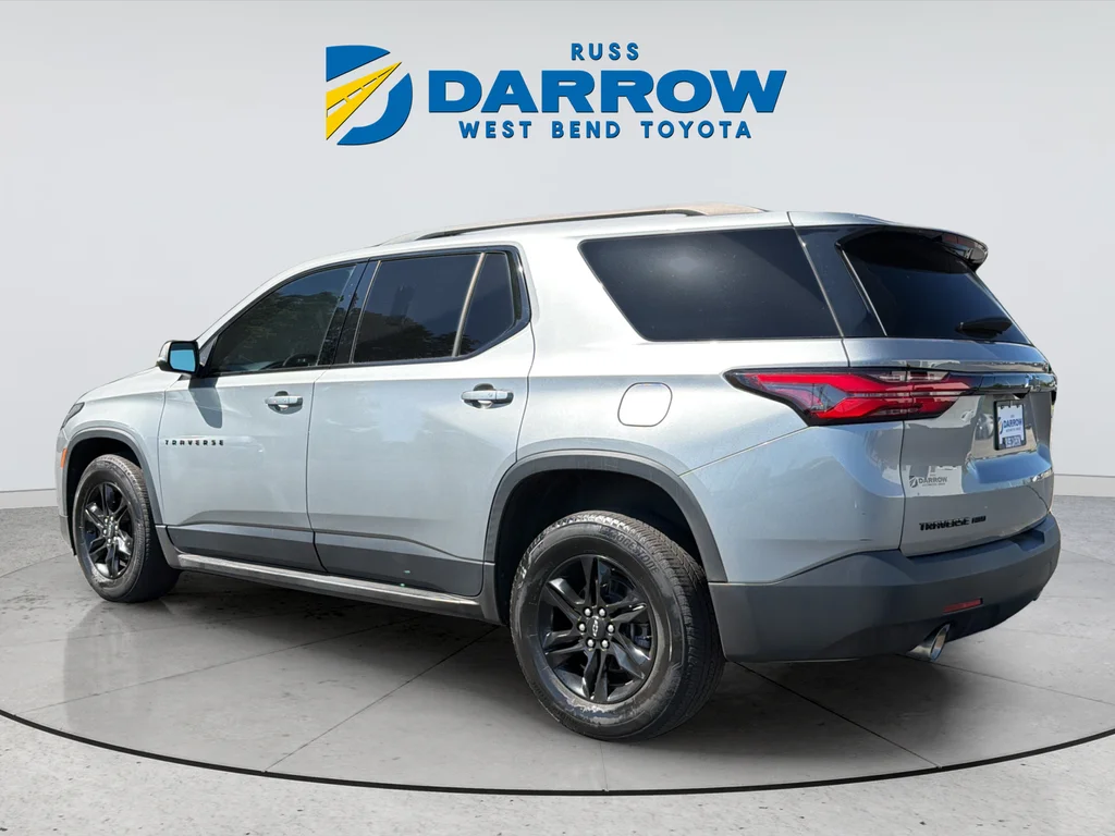 Used 2023 Gray Chevrolet LT image 3