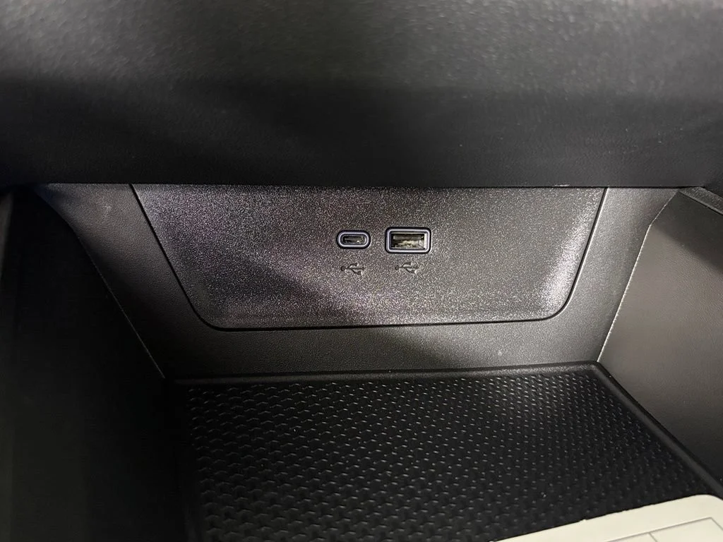 New 2027 Sterling Gray Metallic Chevrolet RS image 34