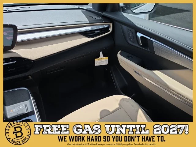 New 2026 Iridescent White Tricoat Buick Preferred image 16