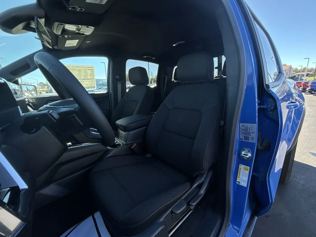 New 2026 Rapids Metallic GMC Elevation image 17
